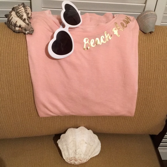 Hue “Beach Please” Tee. NWOT. - Picture 3 of 5